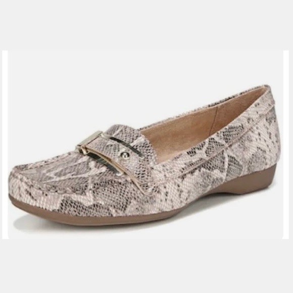 Naturalizer Gisella Snake Print Slip On Loafers - Picture 1 of 11